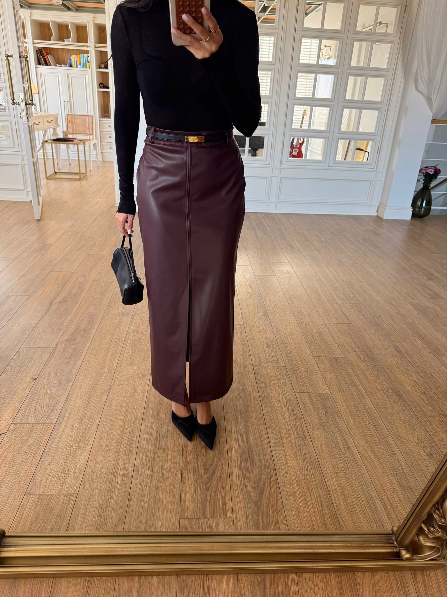 Camayra Ön Yırtmaç Detaylı Deri Kalem Etek