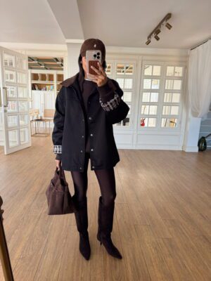 Mabel Deri Yaka Detaylı Ekose Astarlı Siyah Ceket