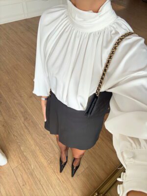 Turtle Boyun Kol Drape Detaylı Premium Saten Bluz