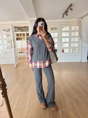 Sahra Oduncu Gömlek Detaylı Triko Takım