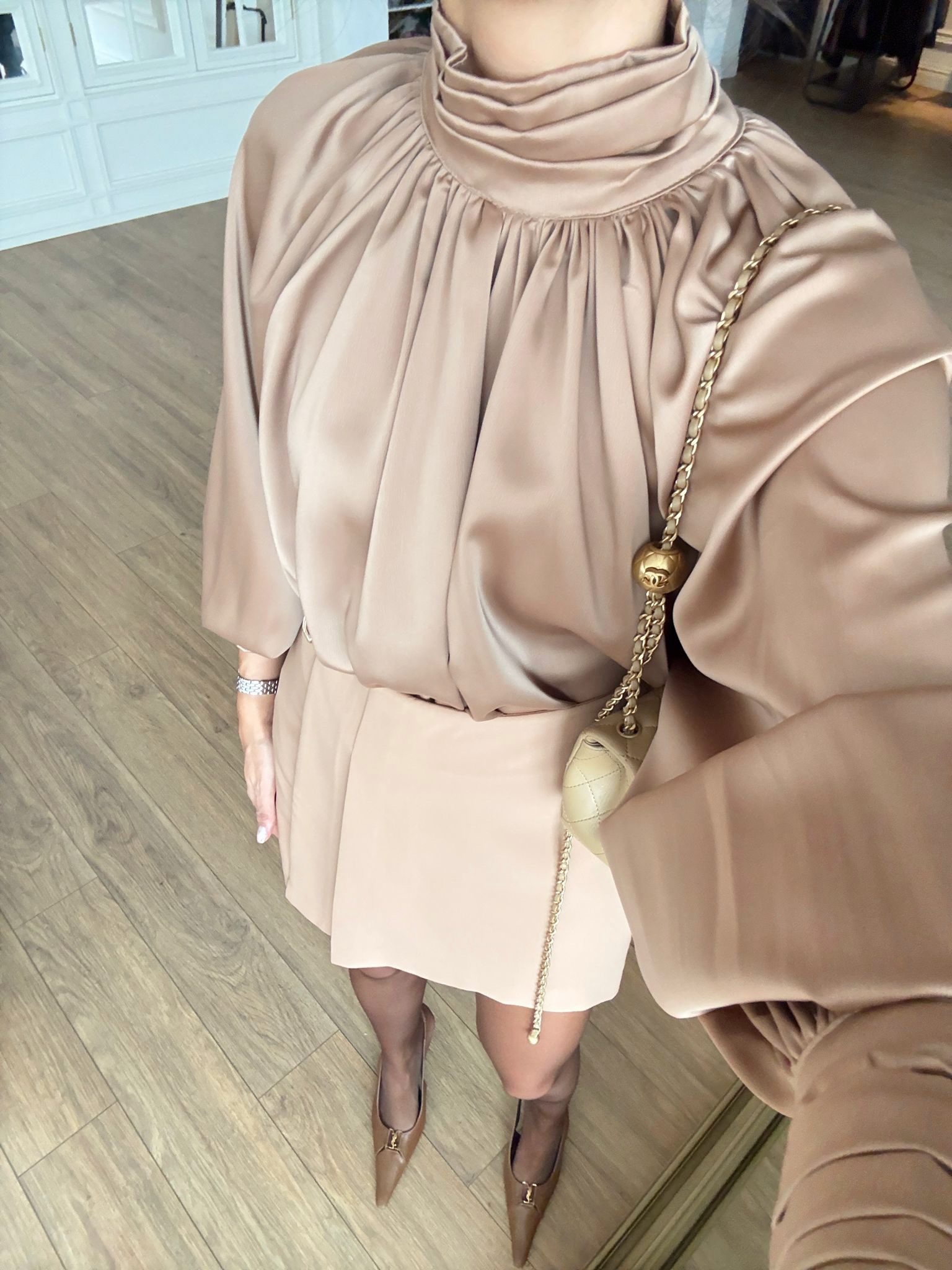 Turtle Boyun Kol Drape Detaylı Premium Saten Bluz