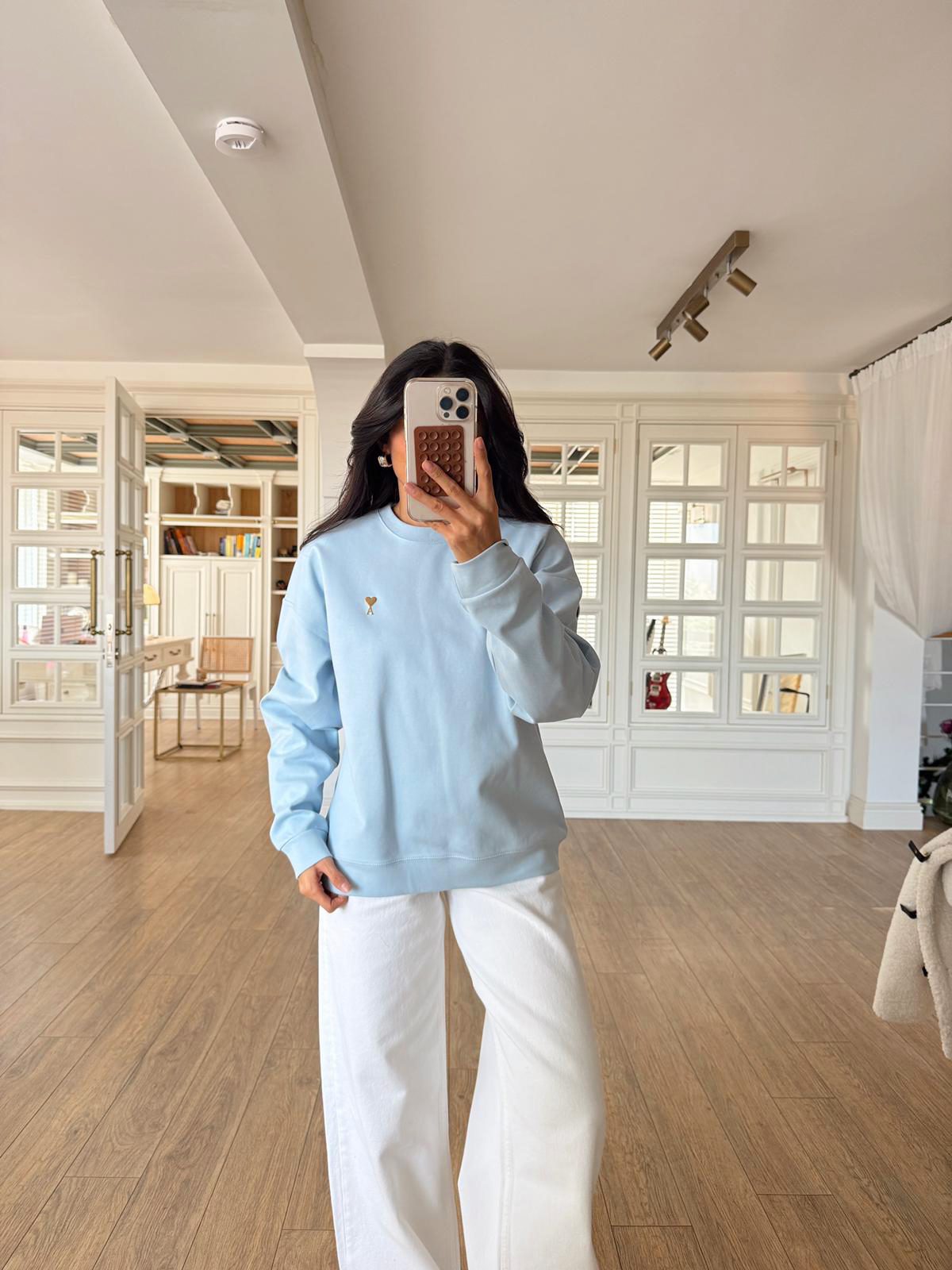 Kalp Nakış Detaylı Basic Sweat