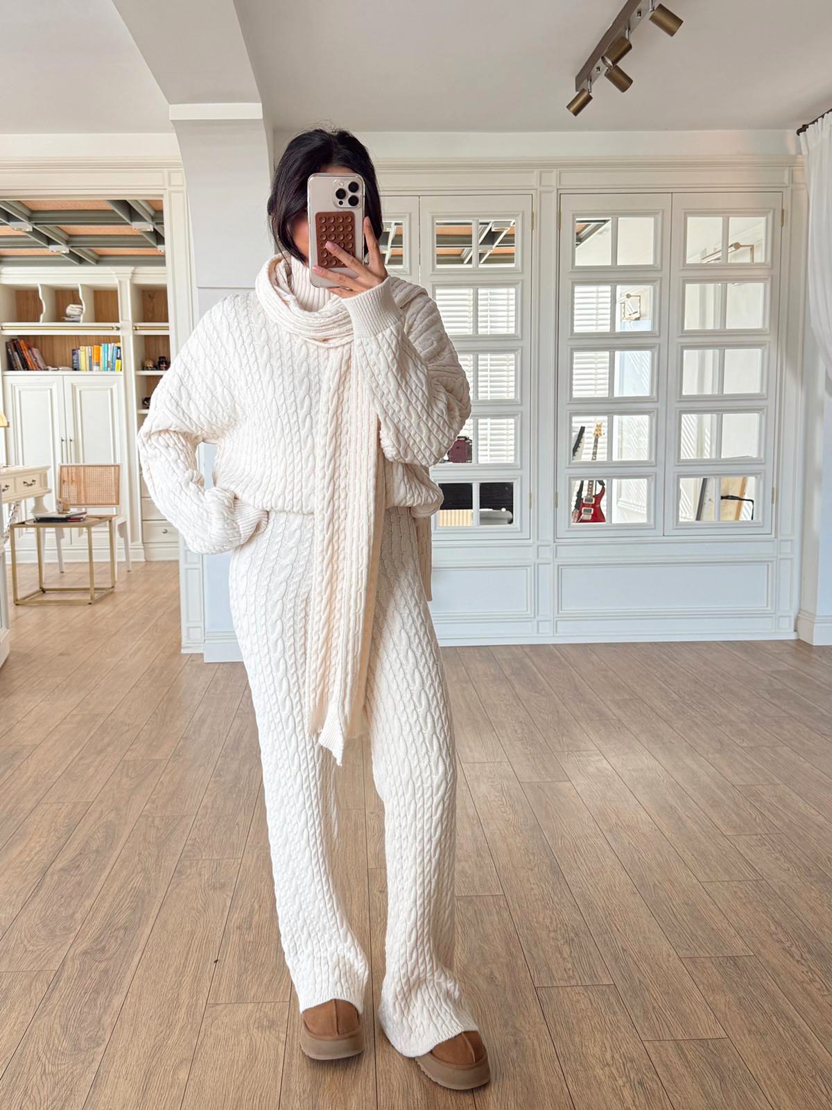 Tick Saç Örgü Şallı Triko Takım - Krem, Standart