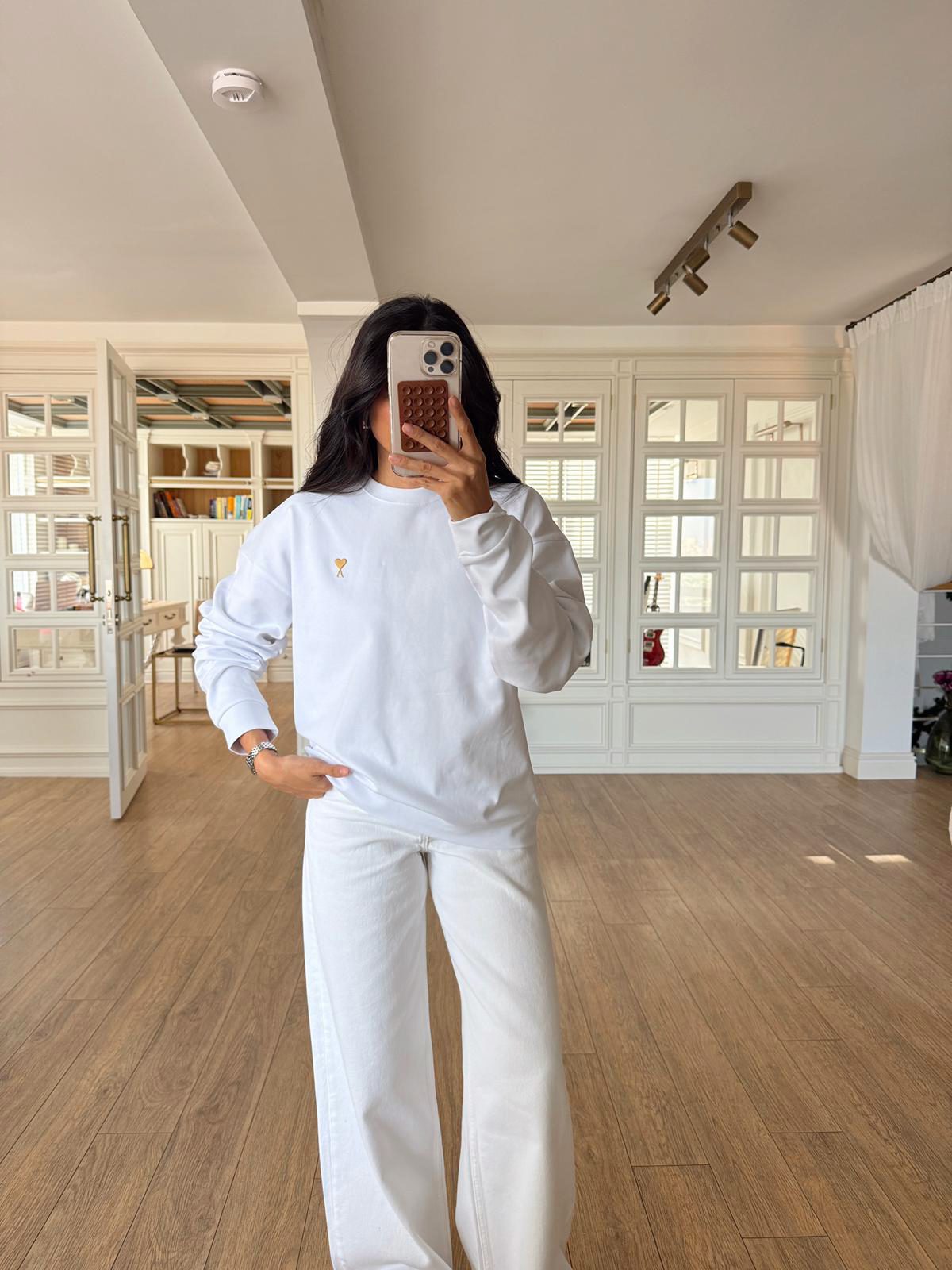 Kalp Nakış Detaylı Basic Sweat