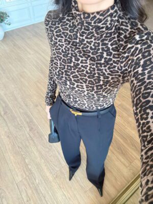 Sila Leopar Desenli Balıkçı Yaka Uzun Kollu Top